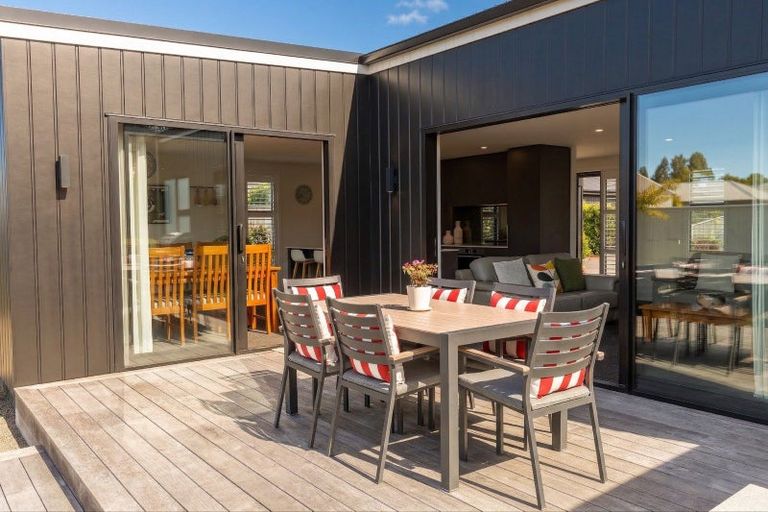 Photo of property in 7 Peony Drive, Greytown, 5712