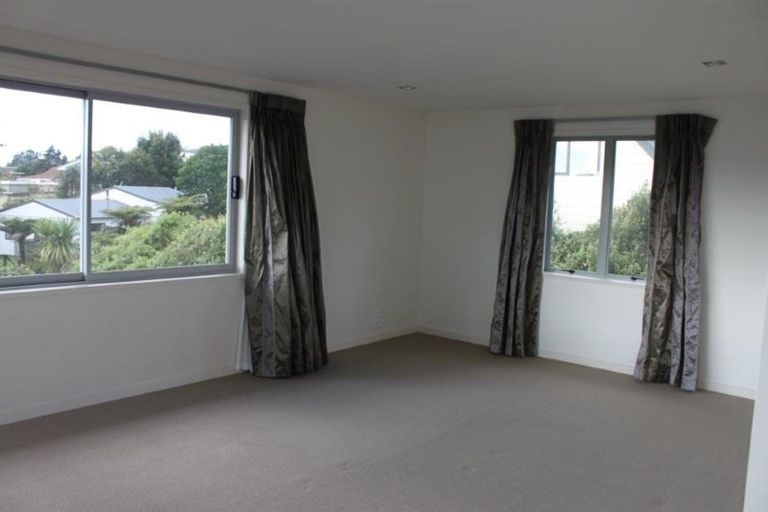 Photo of property in 715a Beach Road, Browns Bay, Auckland, 0630