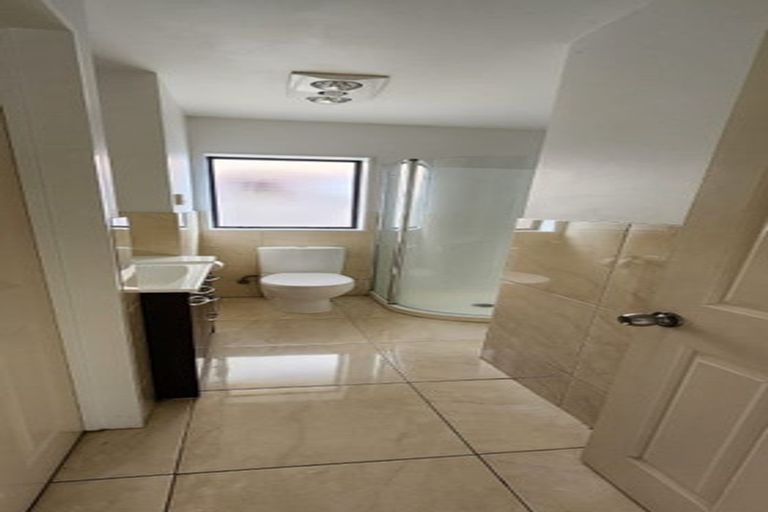 Photo of property in 11 Heidi Crescent, Flat Bush, Auckland, 2016