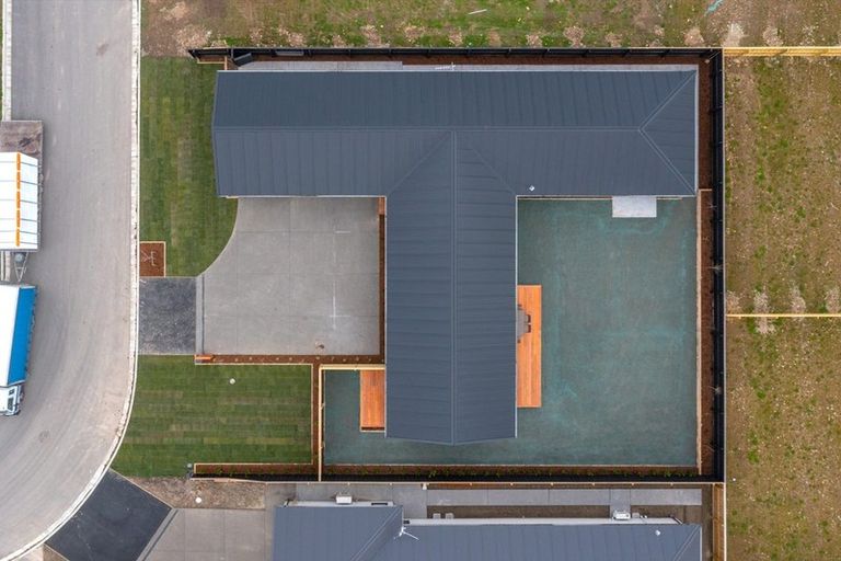 Photo of property in 12 Harrison Drive, Tikipunga, 0112