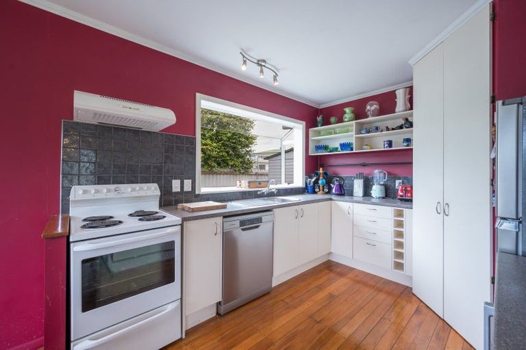 Photo of property in 65 Songer Street, Stoke, Nelson, 7011