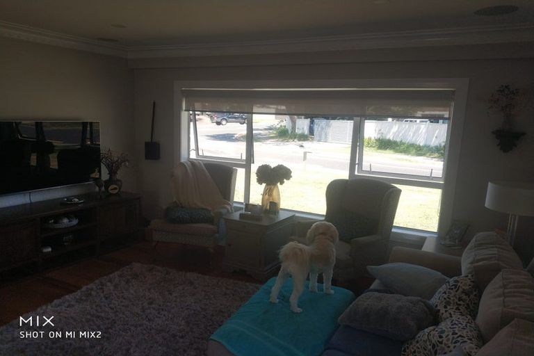 Photo of property in 2/1 Willow Way, Sunnyhills, Auckland, 2010