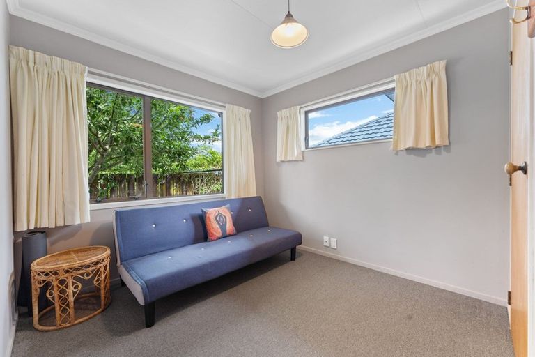 Photo of property in 21 Moore Street, West End, Palmerston North, 4412