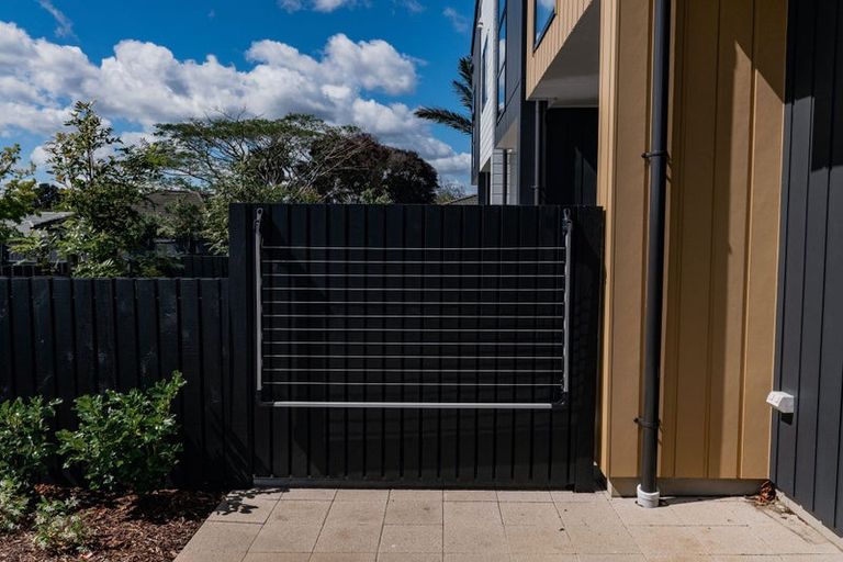 Photo of property in 32/47a Huntington Drive, Huntington Park, Auckland, 2013