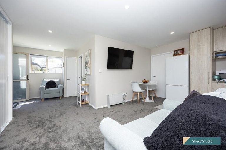 Photo of property in 35 Terry Smyth Drive, Kumeu, 0892