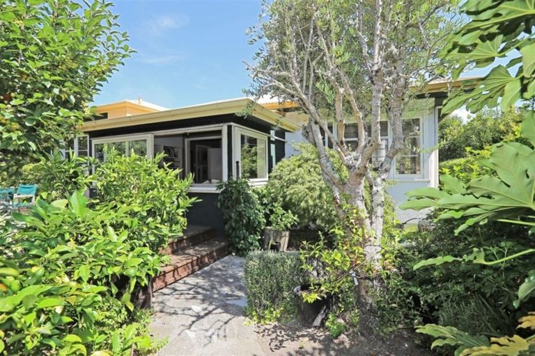 Photo of property in 23 Mchardy Street, Havelock North, 4130