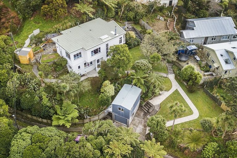 Photo of property in 4 Broomhill Road, Aro Valley, Wellington, 6012