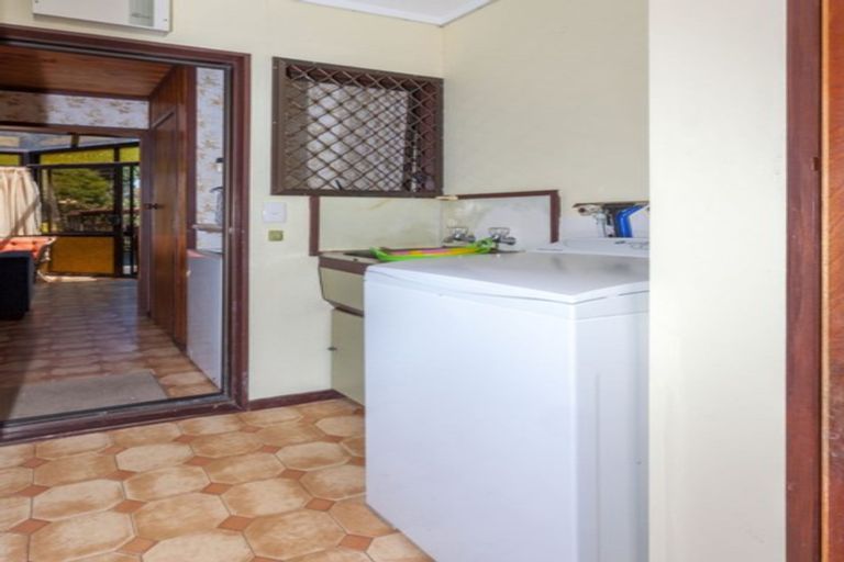 Photo of property in 207 Marie Crescent, Whangamata, 3620