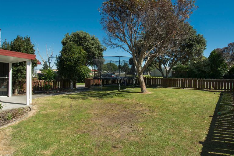 Photo of property in 7b Lyn Grove, Papamoa Beach, Papamoa, 3118