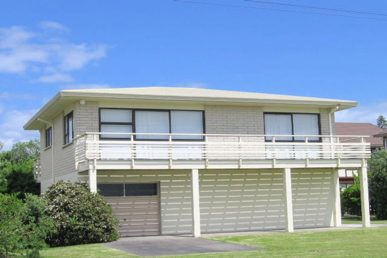 Photo of property in 8 Broadway Road, Waihi Beach, 3611
