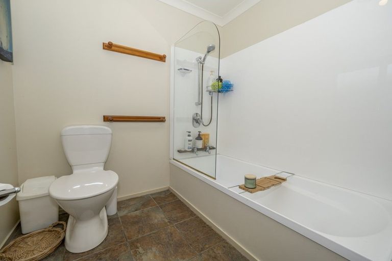 Photo of property in 70 Parkers Road, West Taratahi, Carterton, 5791