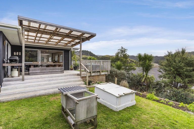Photo of property in 127 Te Tutu Street, Whangamata, 3691