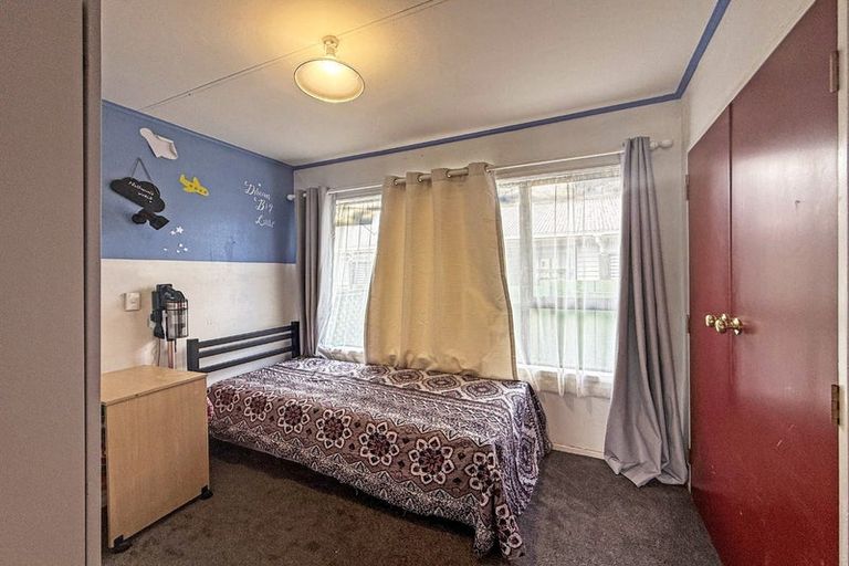 Photo of property in 1 Kawatiri Grove, Wainuiomata, Lower Hutt, 5014