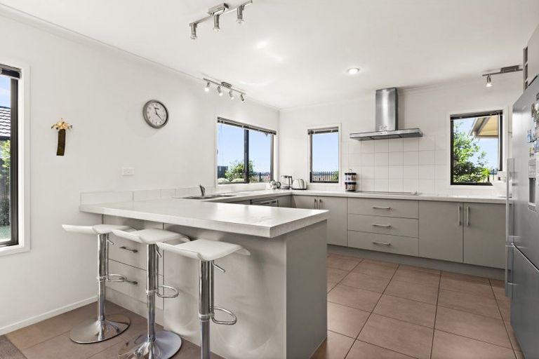 Photo of property in 21 Mcnaughton Place, Onekawa, Napier, 4110