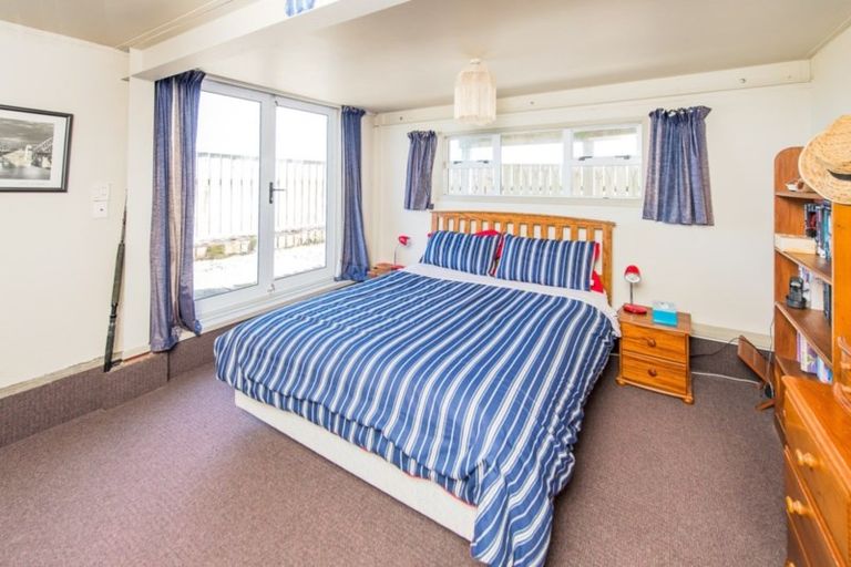 Photo of property in 29 Nukumaru Parade, Waiinu Beach, Whanganui, 4588