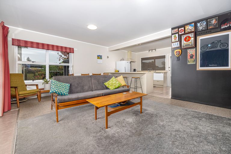 Photo of property in 1/586 Bank Street, Te Awamutu, 3800