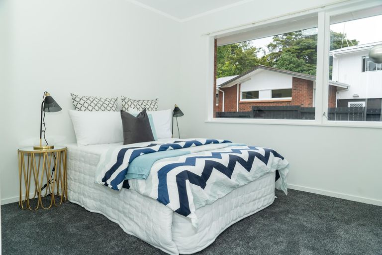 Photo of property in 41 Lawrence Crescent, Hillpark, Auckland, 2102