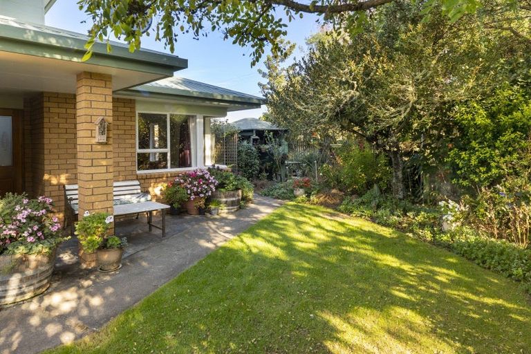 Photo of property in 178 Old Coach Road, Mahana, Upper Moutere, 7173