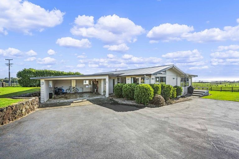 Photo of property in 425 Clarks Beach Road, Waiau Pa, Pukekohe, 2679