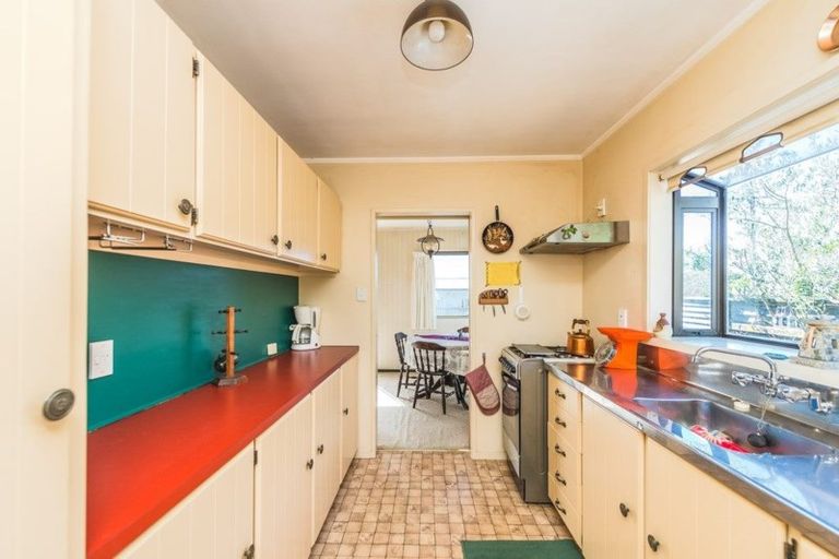 Photo of property in 9 Kawatiri Avenue, Gonville, Whanganui, 4501