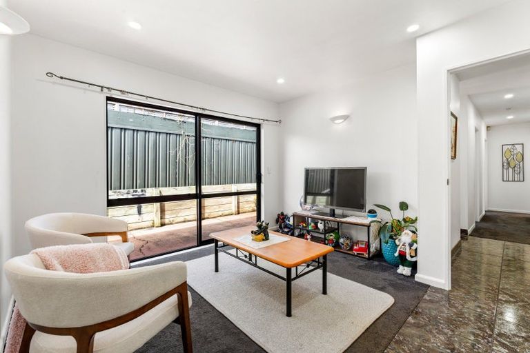 Photo of property in 40 Russell Robertson Drive, Havelock North, 4130