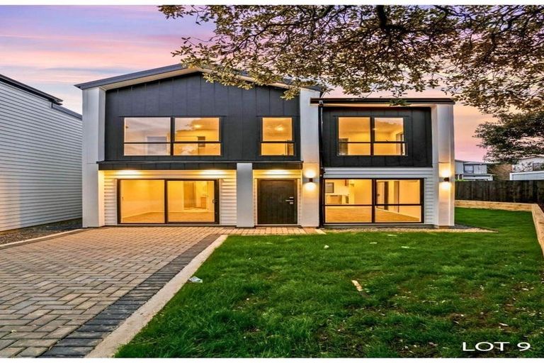 Photo of property in 6d Becker Drive, Weymouth, Auckland, 2103