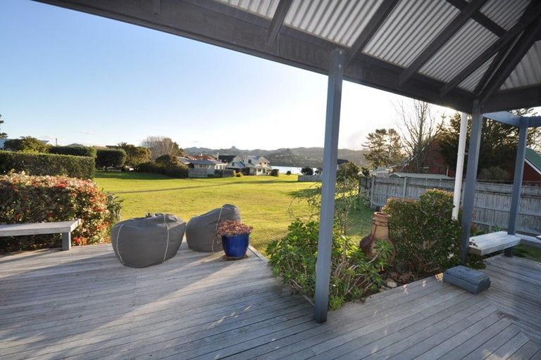 Photo of property in 29 Pleasant Place, Pauanui, Hikuai, 3579