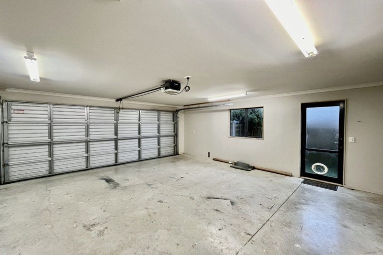 Photo of property in 20 Kelso Grove, Kelson, Lower Hutt, 5010