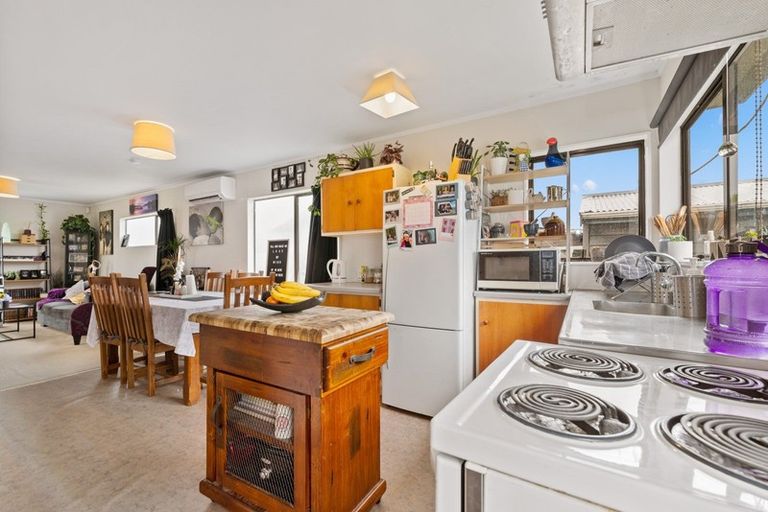 Photo of property in 12 Thebes Street, Pomare, Rotorua, 3015