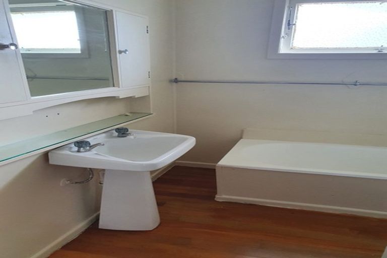 Photo of property in 56 Heath Street, St Andrews, Hamilton, 3200