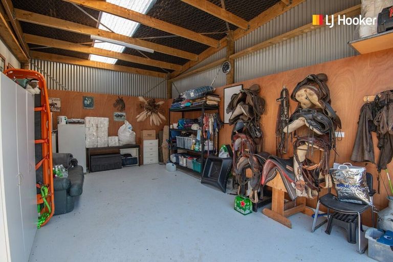 Photo of property in 796 Maungatua Road, Berwick, Outram, 9073