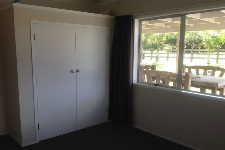 Photo of property in 11 Stack Road, Port Waikato, Tuakau, 2695