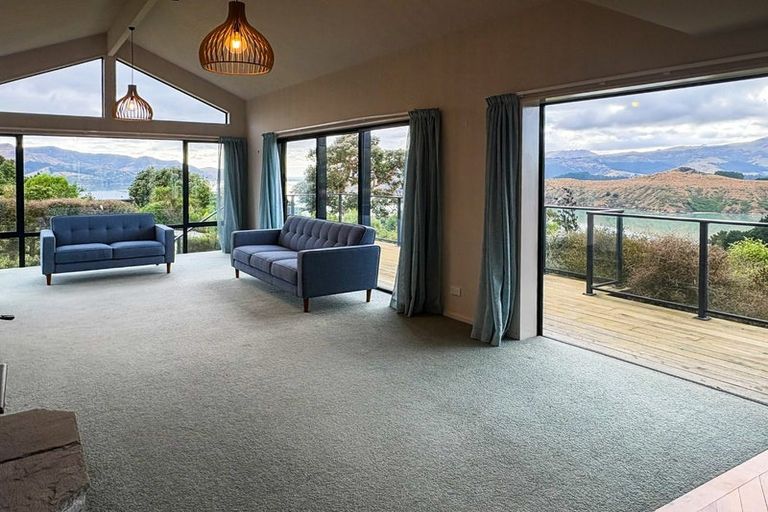 Photo of property in 12 Hollybank Lane, Allandale, Lyttelton, 8971