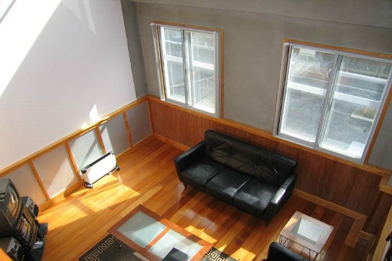 Photo of property in 227/6 Left Bank, Te Aro, Wellington, 6011