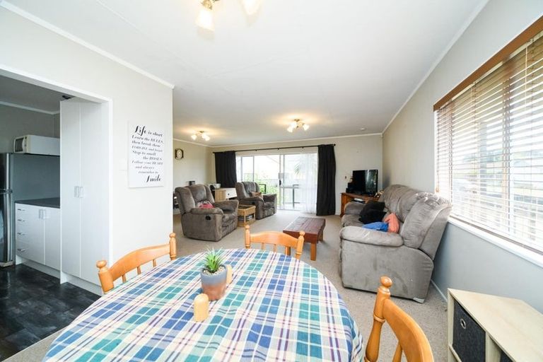 Photo of property in 34 Jupiter Street, Milson, Palmerston North, 4414