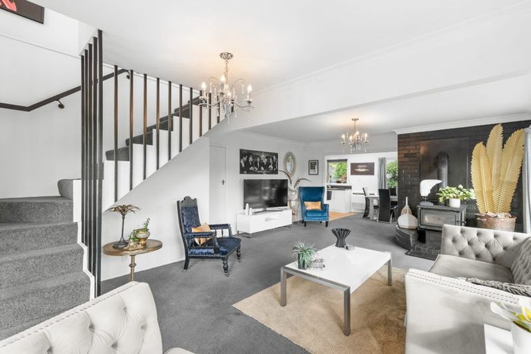 Photo of property in 21 Greendale Avenue, Avonhead, Christchurch, 8042