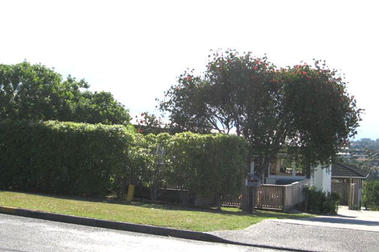 Photo of property in 2/7 Arran Road, Browns Bay, Auckland, 0630