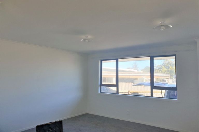 Photo of property in 3 Waitai Street, Castlecliff, Whanganui, 4501