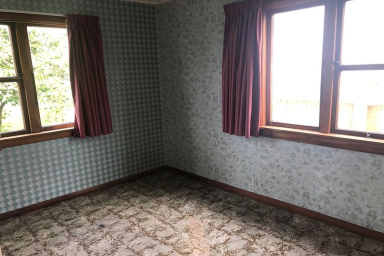 Photo of property in 106 Shamrock Street, Takaro, Palmerston North, 4412