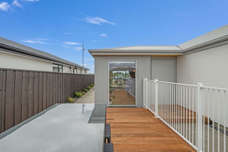 Photo of property in 26 Waituna Street, Pegasus, 7612