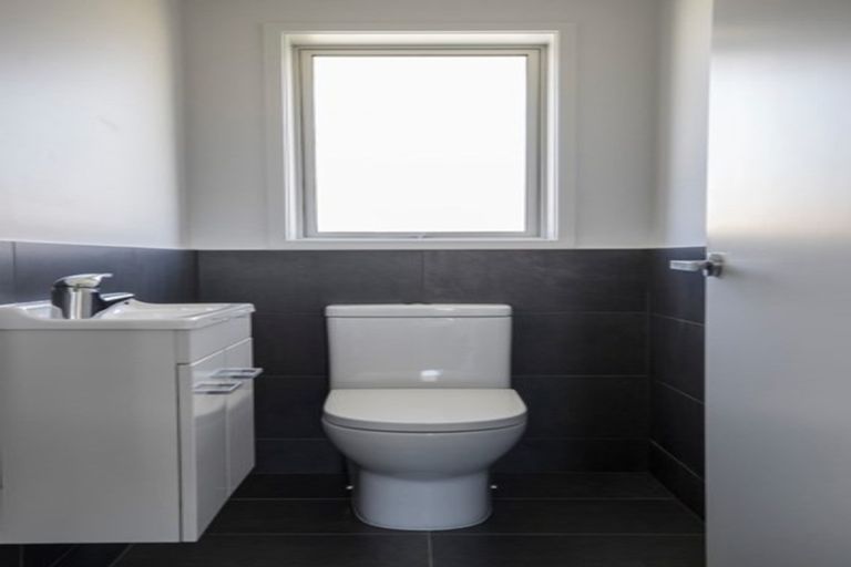 Photo of property in 8 Tawhiti Road, Pukekohe, 2120