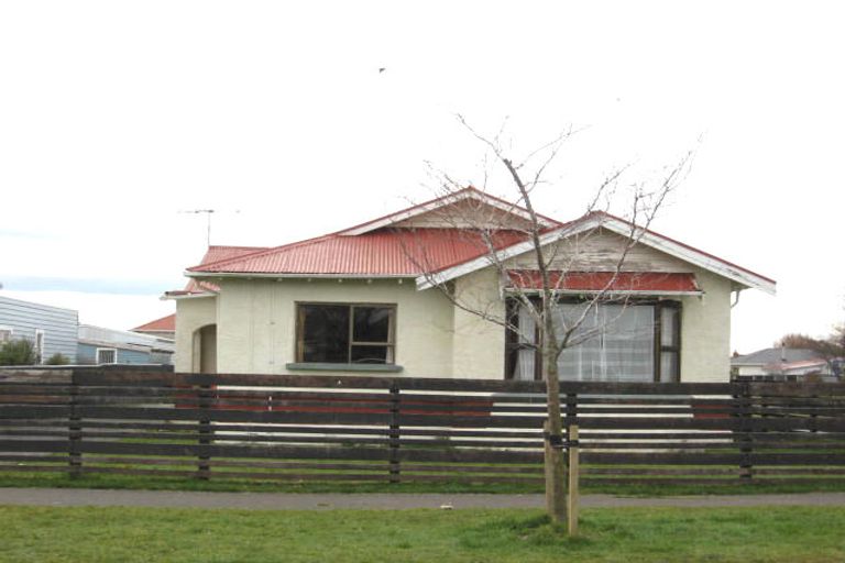 Photo of property in 166 Princes Street, Strathern, Invercargill, 9812