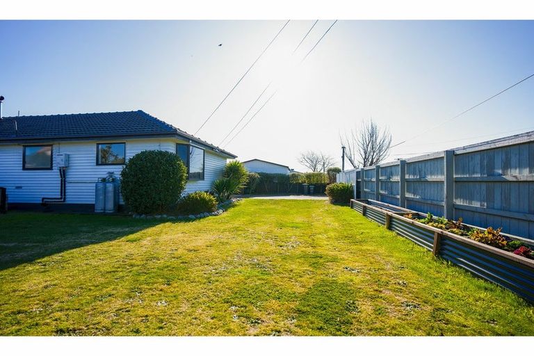 Photo of property in 7 Carlsen Street, Burwood, Christchurch, 8083