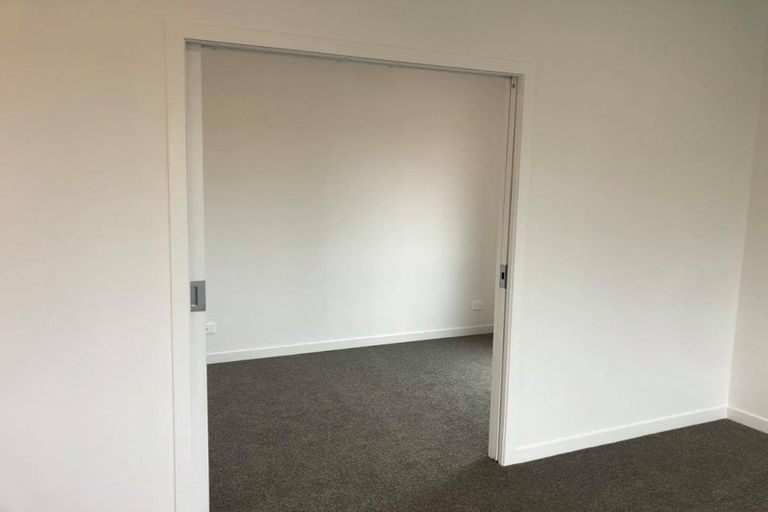 Photo of property in 89 Carlisle Road, Torbay, Auckland, 0632