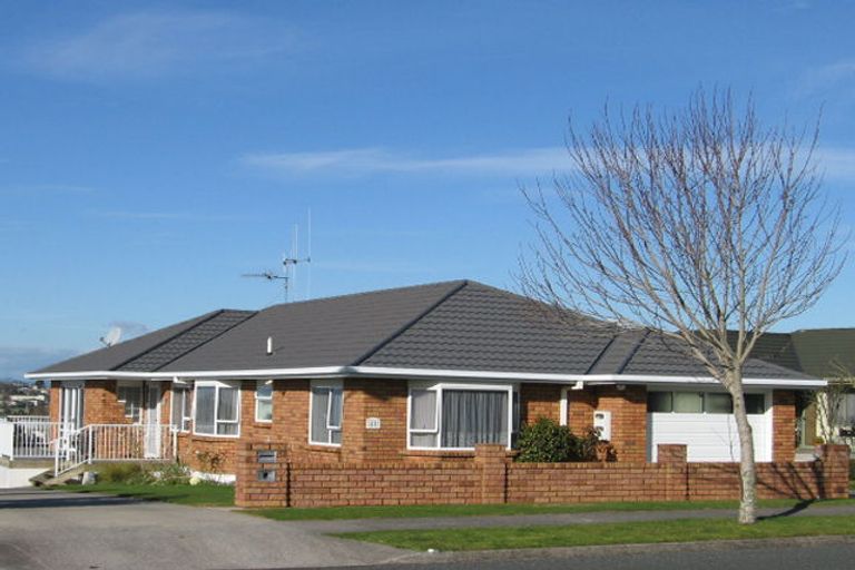 Photo of property in 43 Bartholomew Drive, Nawton, Hamilton, 3200