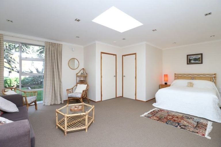 Photo of property in 76 Saint Andrews Terrace, St Andrews, Hamilton, 3200