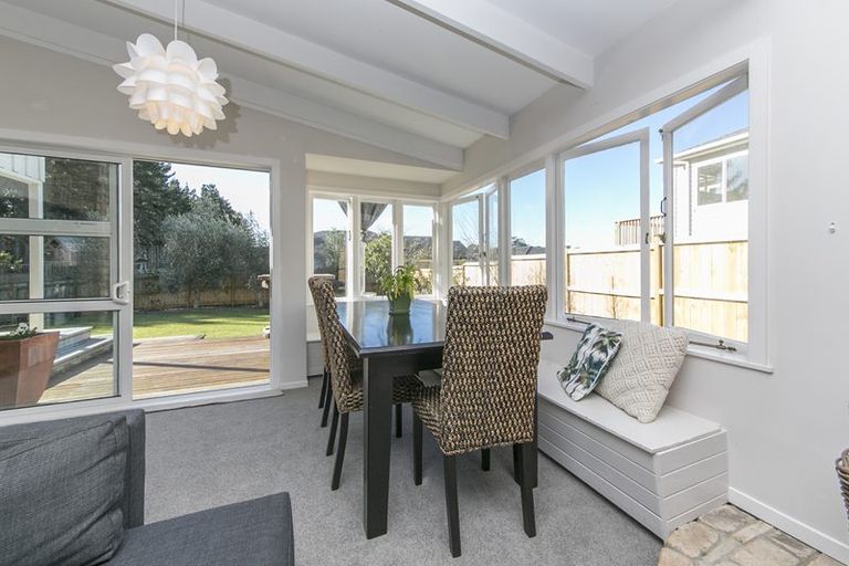 Photo of property in 72 Matua Road, Huapai, Kumeu, 0810