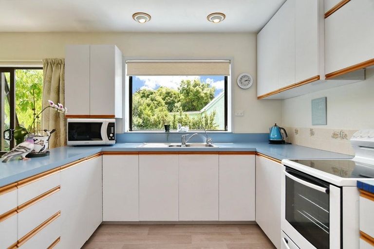 Photo of property in 202 High Street, Oxford, 7430