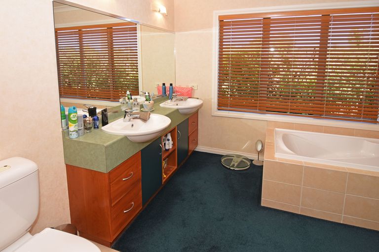 Photo of property in 4 William Donald Drive, Solway, Masterton, 5810