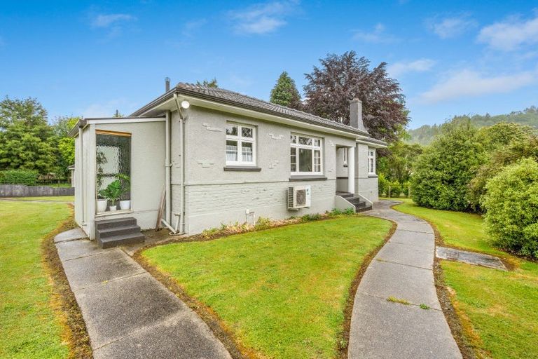 Photo of property in 12 Whitehaven Street, Lawrence, 9532